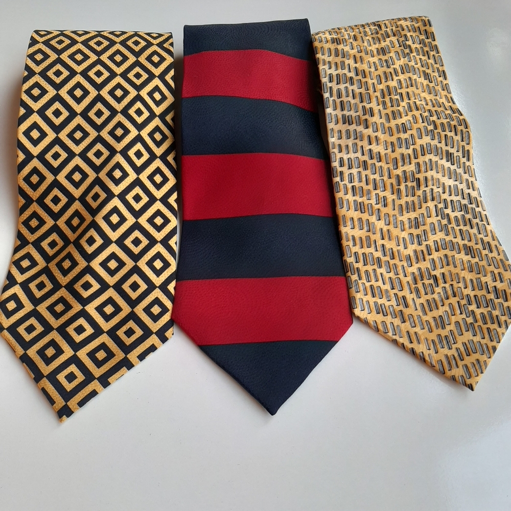TONGUE TIED (3) MENS TIES PATTERNED